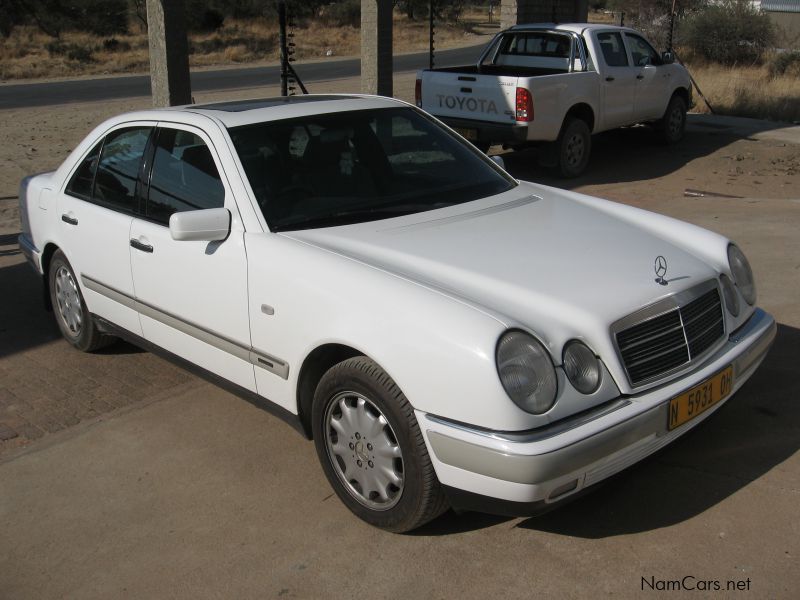 Mercedes-Benz E320 in Namibia