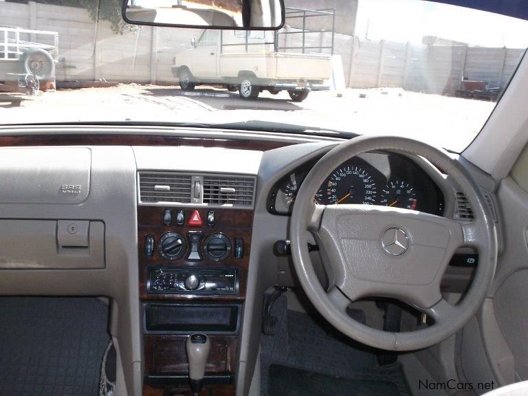 Mercedes-Benz C240 ELEGANCE A/T in Namibia