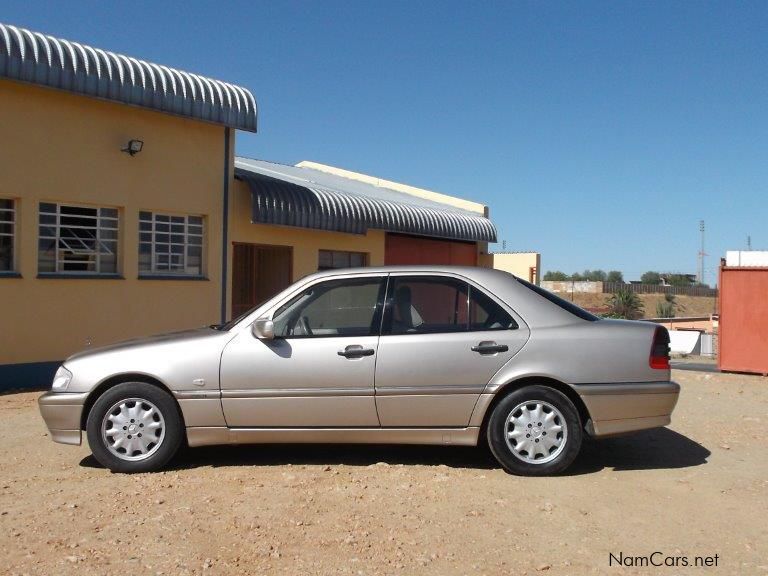 Mercedes-Benz C240 ELEGANCE A/T in Namibia