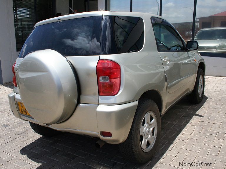 Toyota Rav 4 3 door a/t awd in Namibia