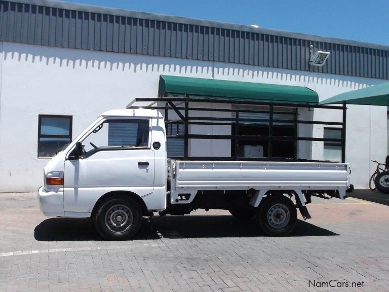Hyundai BAKKIE 2.6i D in Namibia