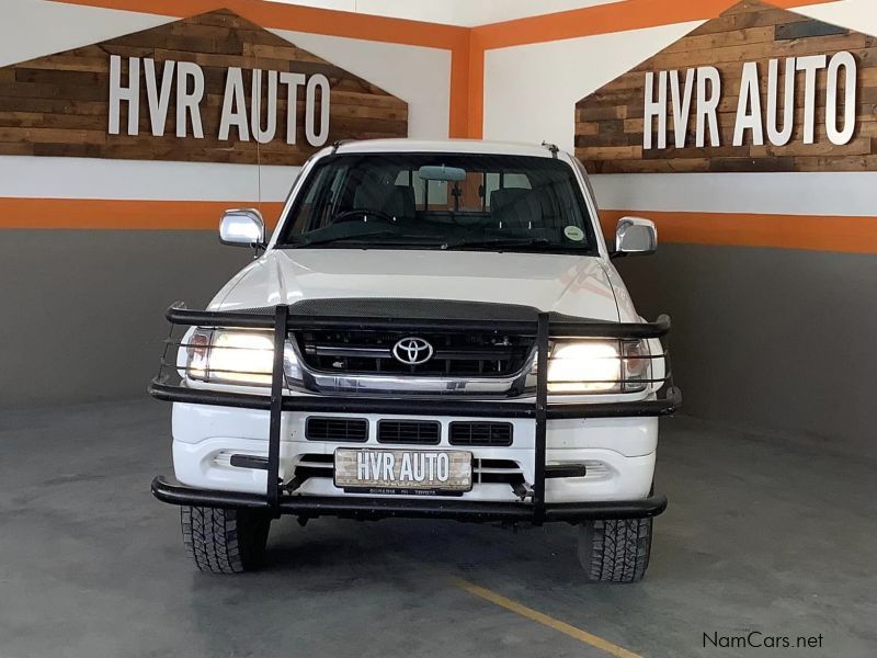 Toyota Hilux 2700i Raider 4x4 Petrol in Namibia