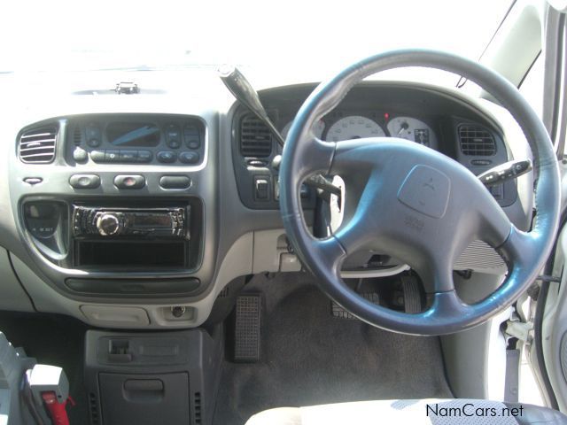 Mitsubishi Delica 3.0i V6 A/T 4x4  6 seater in Namibia