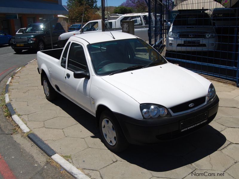 Ford Bantam 1.3i in Namibia