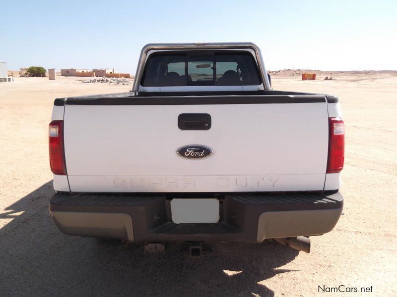 Ford Ford F350 D/C 4 x 4 6.4L Diesel V8 Twin Turbo in Namibia