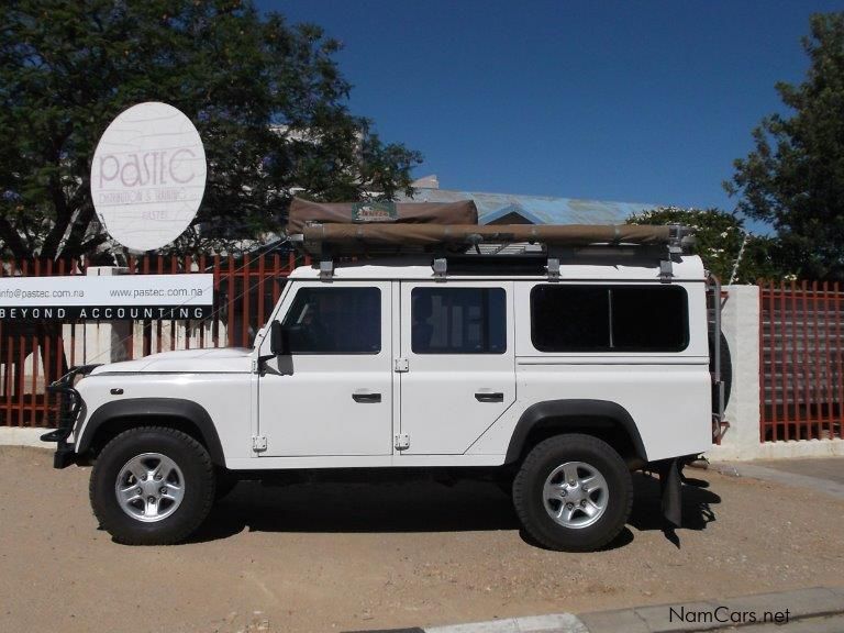 Land Rover DEFENDER PUMA 110 SW in Namibia