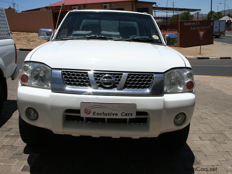 Nissan Hardbody D/Cab 3.0 Tdi 4x4 in Namibia