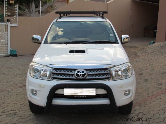 Toyota FORTUNER 3.0D-4D R/B 4X4 in Namibia
