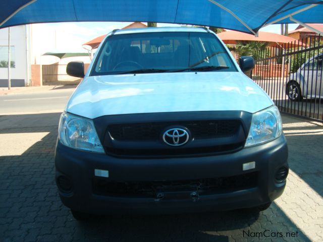 Toyota Hilux 2.5 D4d 4x4 D/Cab SRX in Namibia