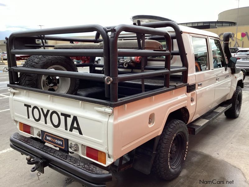 Toyota Land Cruiser 79 4.0p in Namibia
