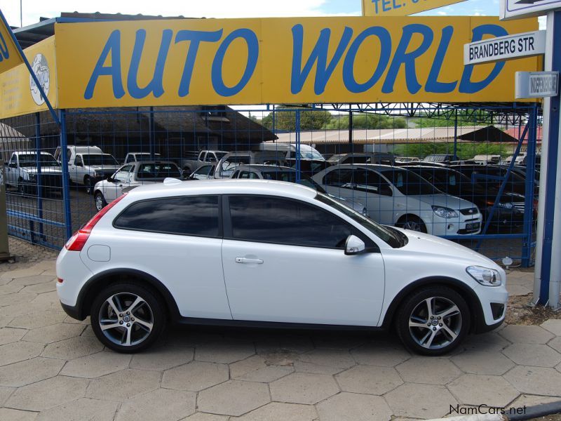 Volvo C31.6 Excel 3dr in Namibia