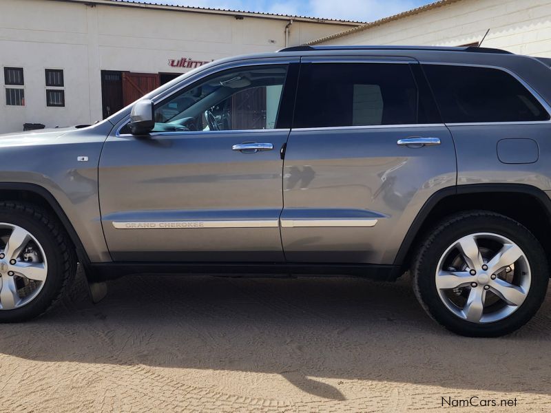 Jeep Grand Cherokee 3.6L V6 Overland A/T 4x4 in Namibia