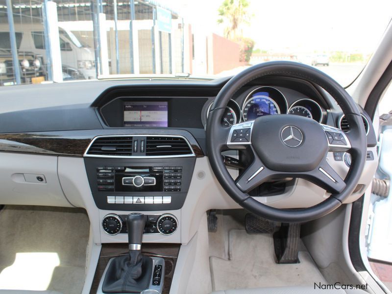 Mercedes-Benz C 200 CGI BE in Namibia
