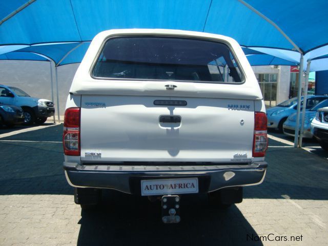Toyota Hilux 2.5 D4D 4x4 D/Cab in Namibia