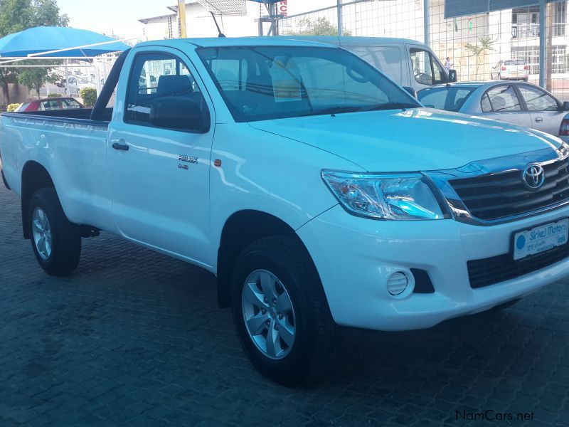 Toyota hilux 2.5 D4D SRX in Namibia