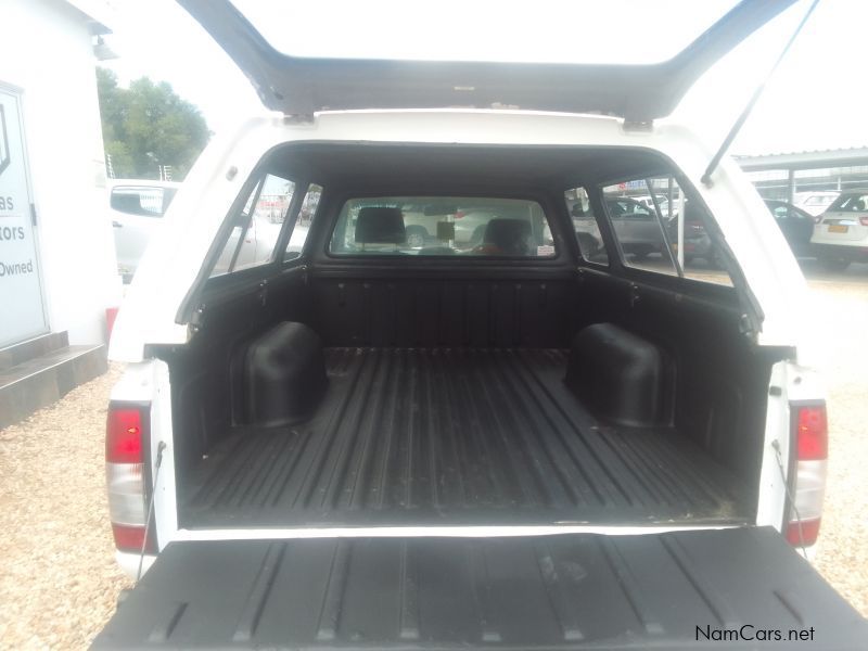 Nissan Hardbody NP 300 2.5 S/CAB 4x4 in Namibia
