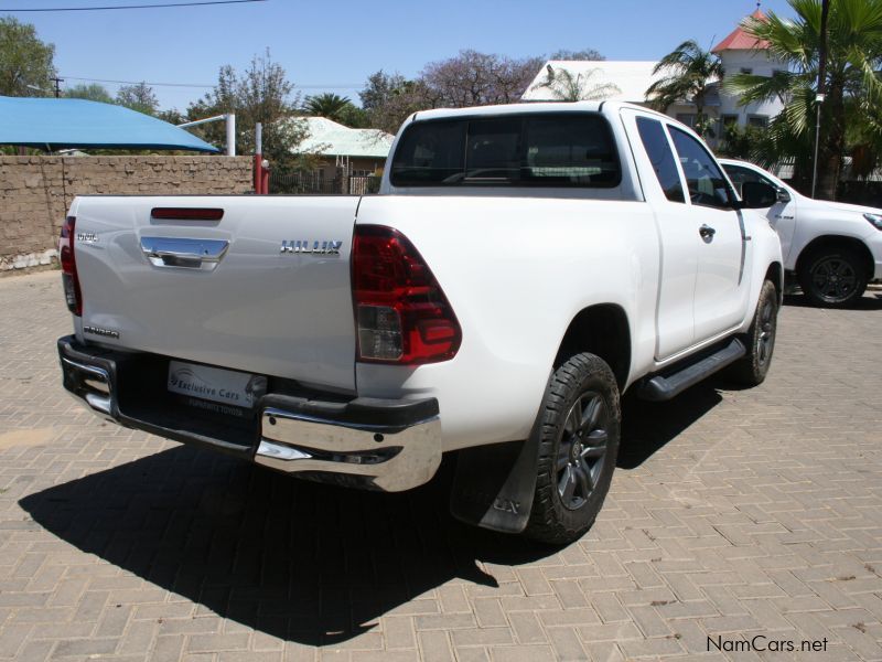 Toyota Hilux 2.4 GD-6 RB RAIDER P/U  E/CAB 2022 in Namibia