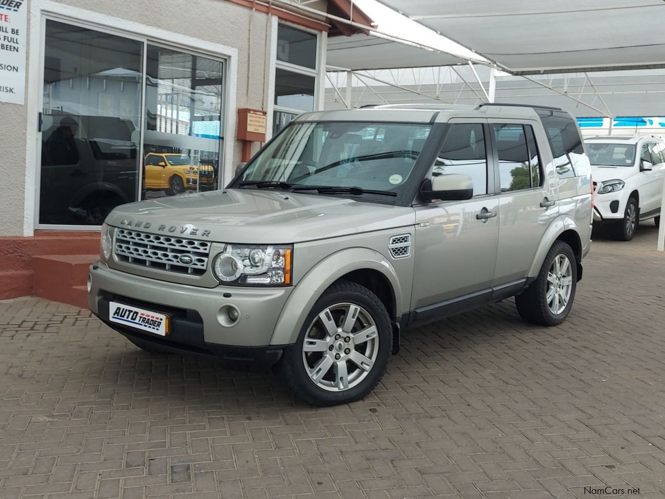 Land Rover Discovery 4 TD SE V6 en Namibia