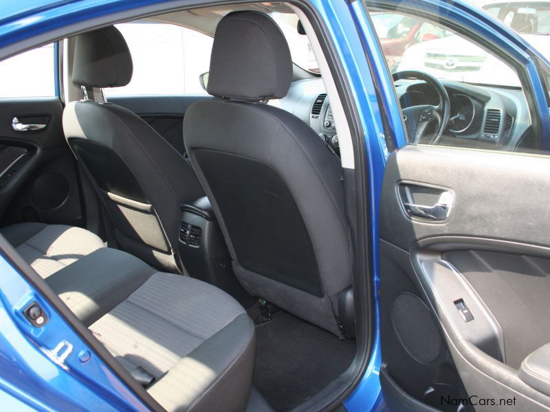 Used Kia Cerato 1 6 Ex 4 Door Manual 2013 Cerato 1 6 Ex 4