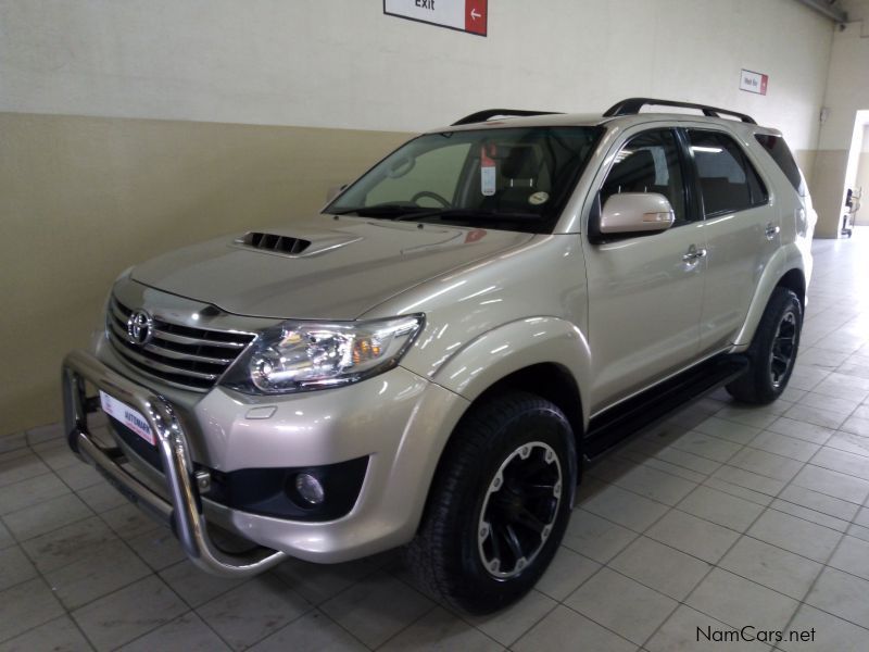 Used Toyota FORTUNER 3.0 D4D 4x4 AT | 2014 FORTUNER 3.0 D4D 4x4 AT for