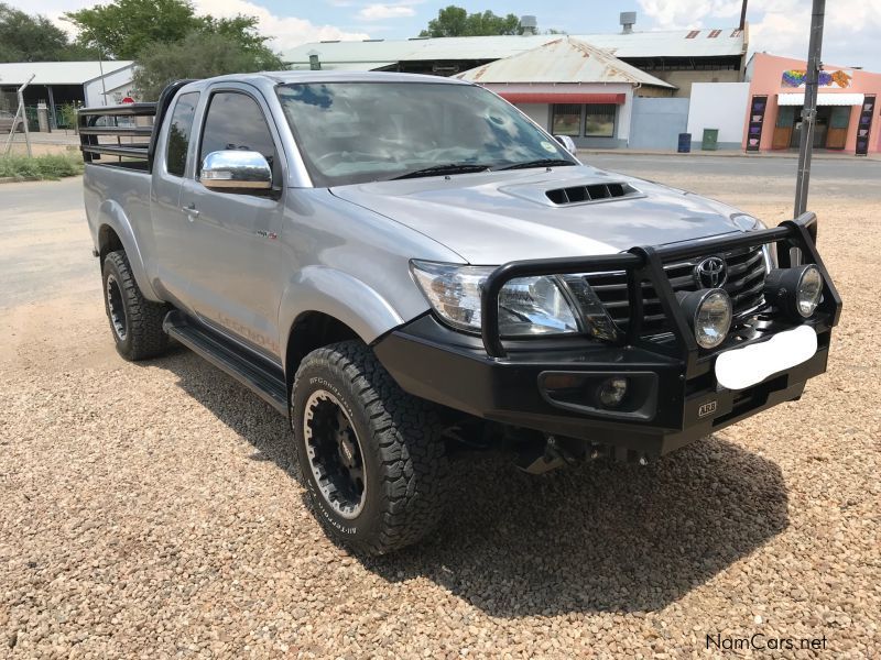 Used Toyota Hilux Legend 45 4x4 | 2015 Hilux Legend 45 4x4 ...