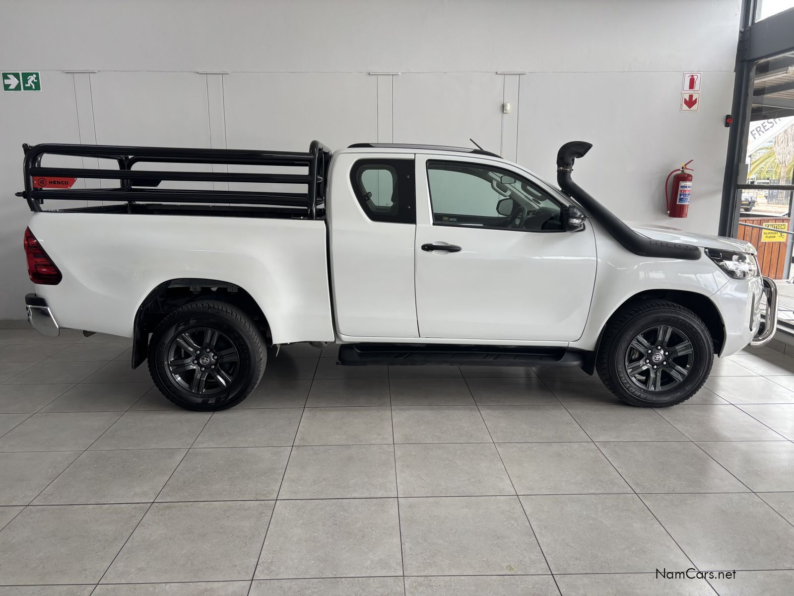 Used Toyota Hilux Ex/cab 2.4 M/t Raider 2x4 | 2022 Hilux Ex/cab 2.4 M/t ...