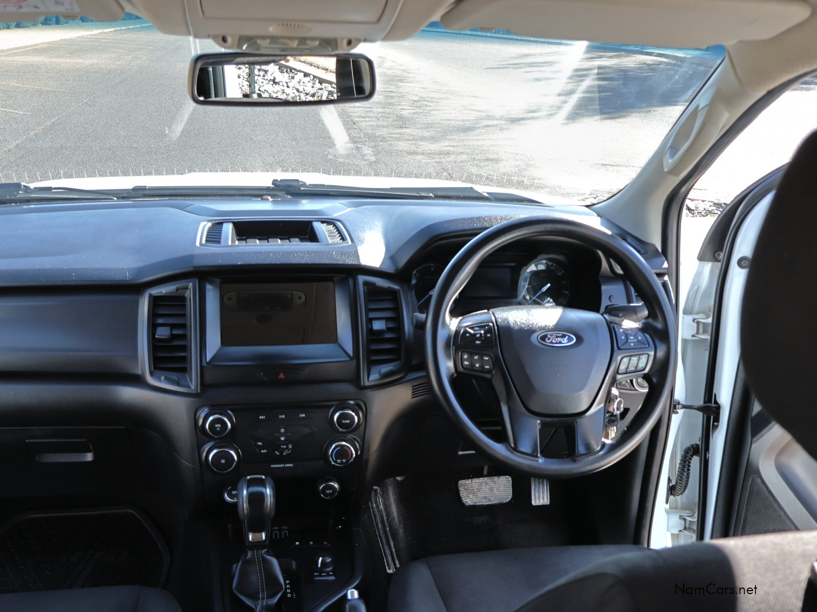 Ford Ranger XLS 2.2L 4x4 Double Cab in Namibia