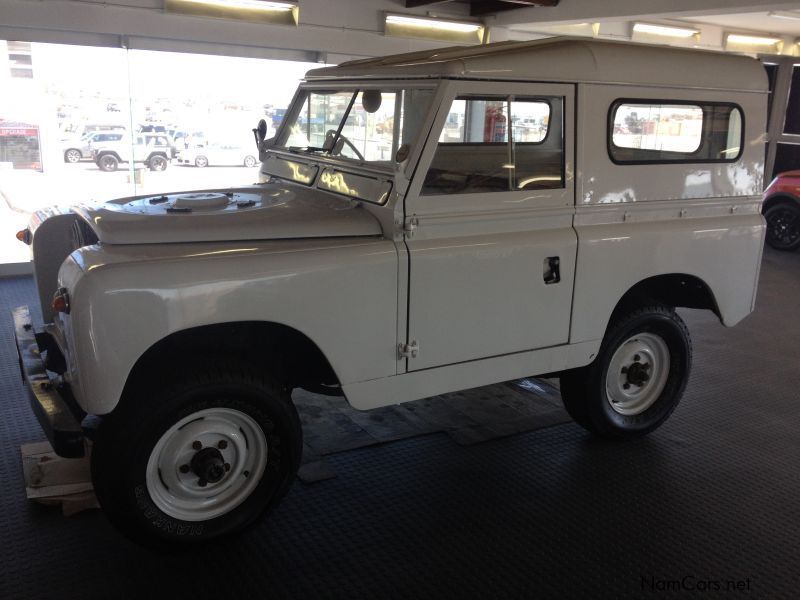 Land Rover SERIES II  1600 in Namibia