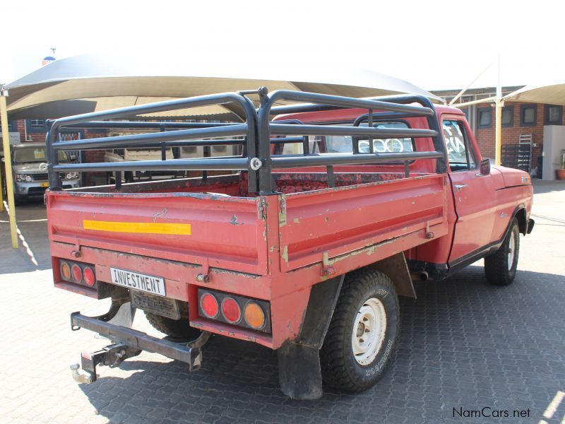 Ford F100 S/C 4X2 in Namibia