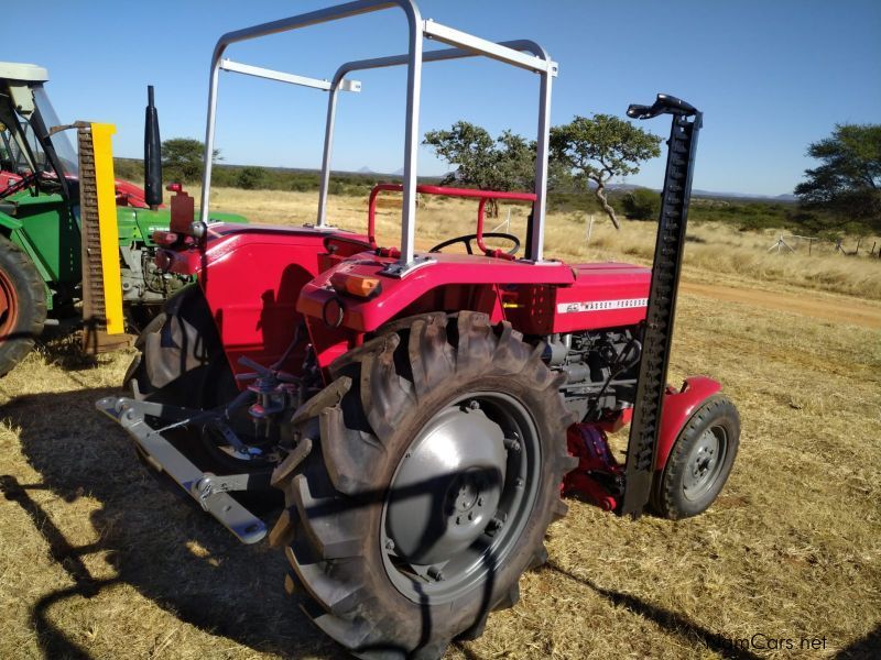 IHC 323 in Namibia