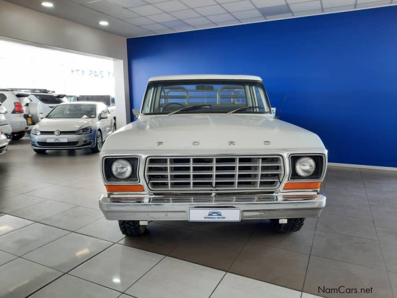 Ford F100 Custom in Namibia