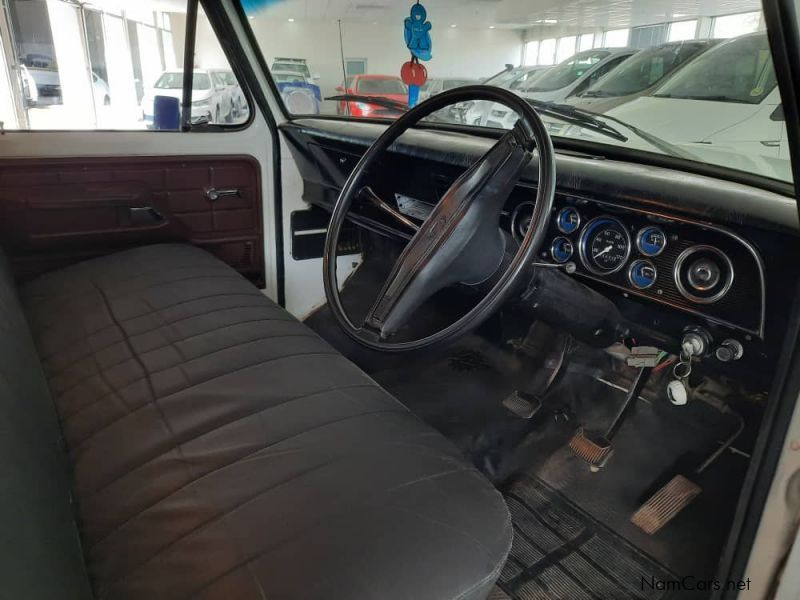 Ford F100 Custom in Namibia