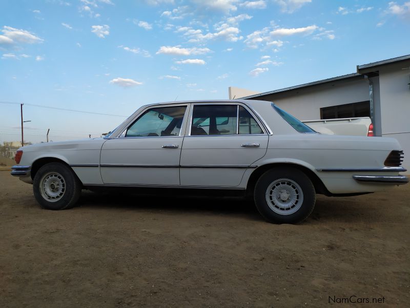 Mercedes-Benz W116 S-Class 280 in Namibia