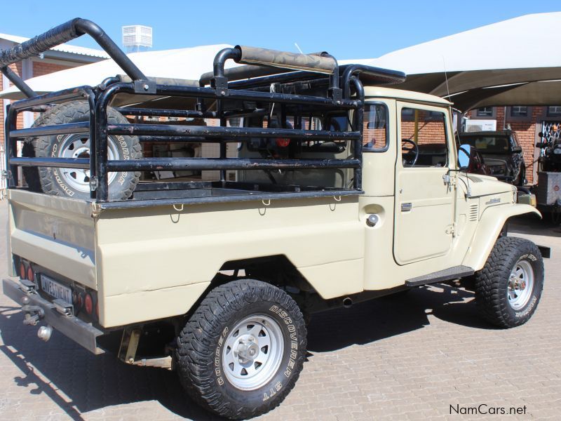 Toyota Land Cruiser FJ45 in Namibia