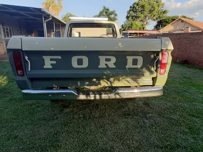 Ford F250 in Namibia