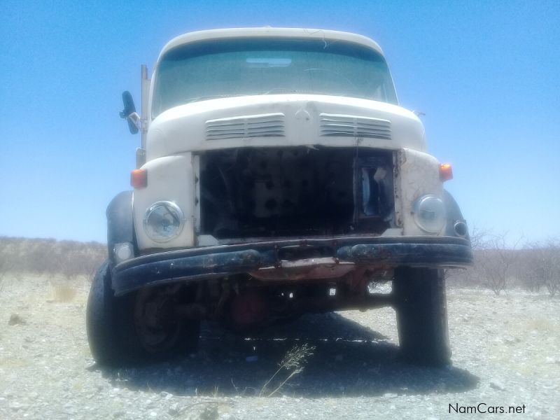 Mercedes-Benz 11-13 Bullnose in Namibia