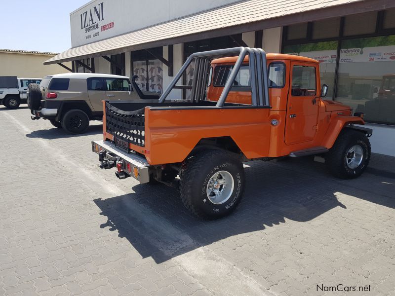 Toyota Land Cruiser BJ45 in Namibia