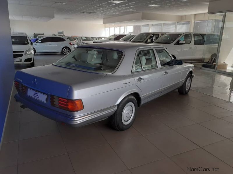 Mercedes-Benz 380SE in Namibia