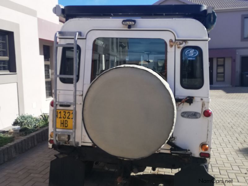 Land Rover 110 Defender in Namibia