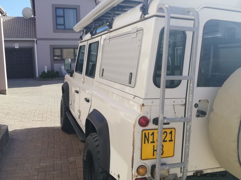 Land Rover 110 Defender in Namibia