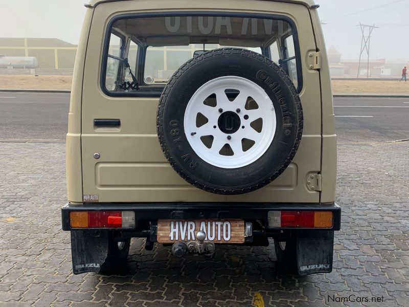 Suzuki Jimmy SJ410 in Namibia