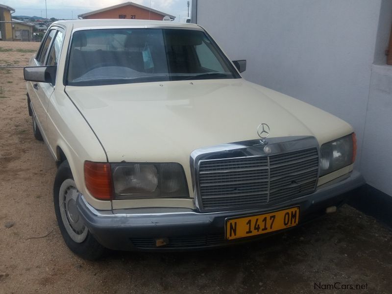 Mercedes-Benz 280SE in Namibia