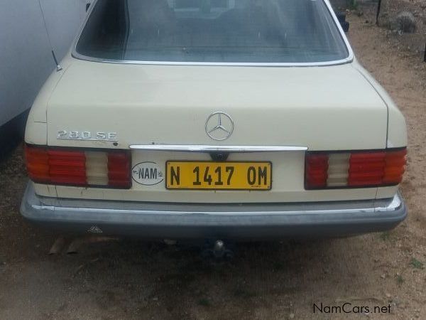 Mercedes-Benz 280SE in Namibia