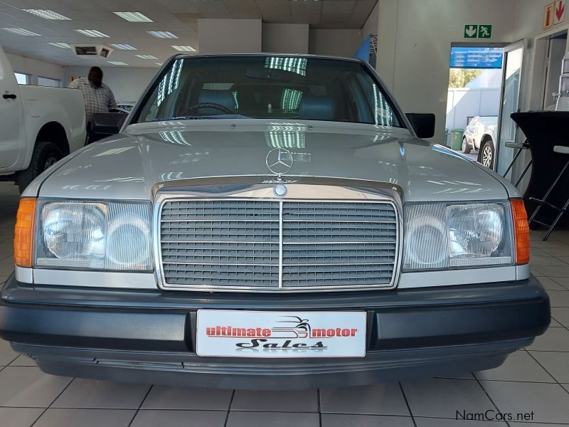 Mercedes-Benz E 260 in Namibia