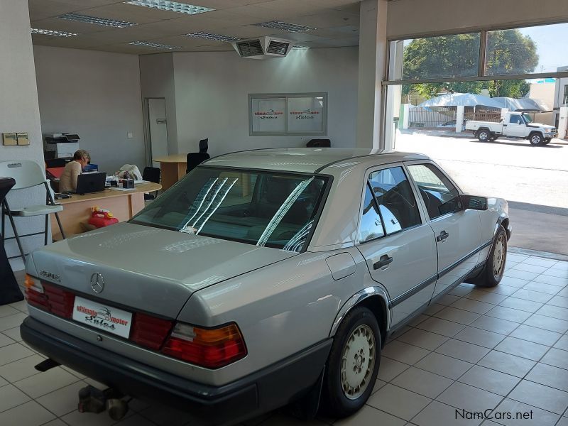 Mercedes-Benz E 260 in Namibia