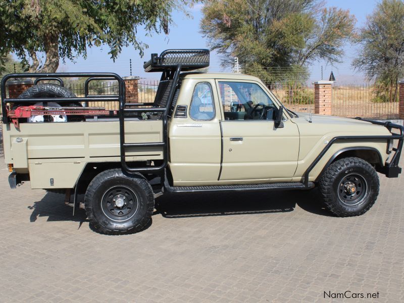 Toyota Landcruiser FJ62 series in Namibia