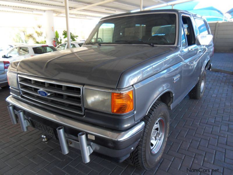 Ford Bronco V8 in Namibia