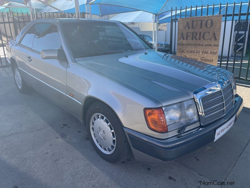 Mercedes-Benz 300 CE in Namibia