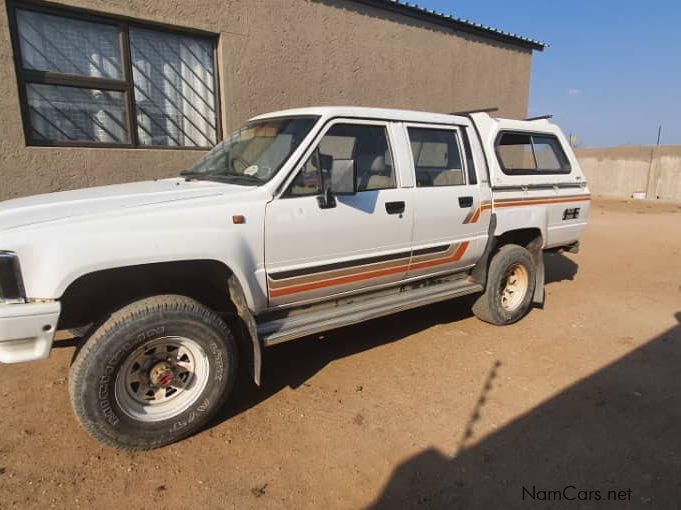 Toyota Hilux 4x4 DC in Namibia
