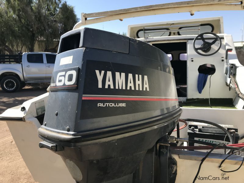  Glasstron Yamaha 60hp in Namibia